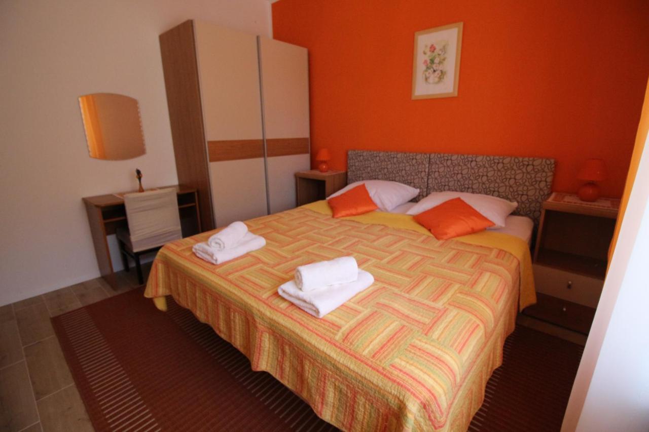 Apartment Marija Mlini Luaran gambar