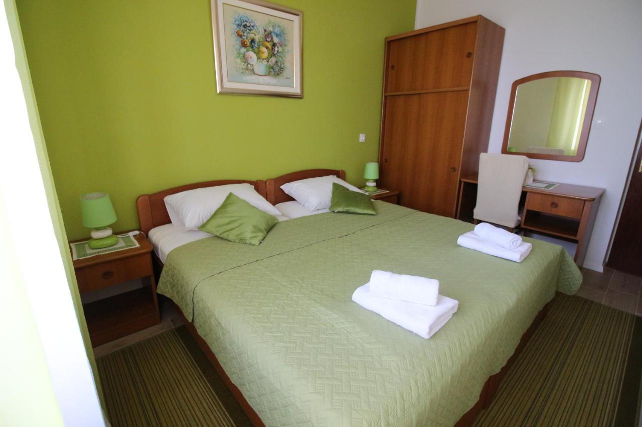 Apartment Marija Mlini Luaran gambar