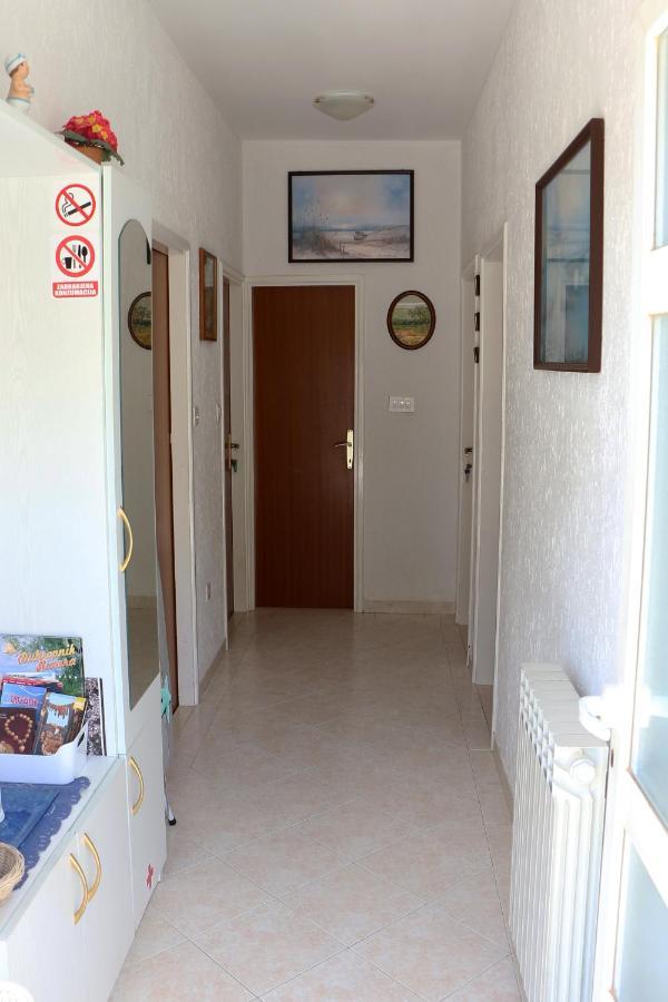 Apartment Marija Mlini Luaran gambar